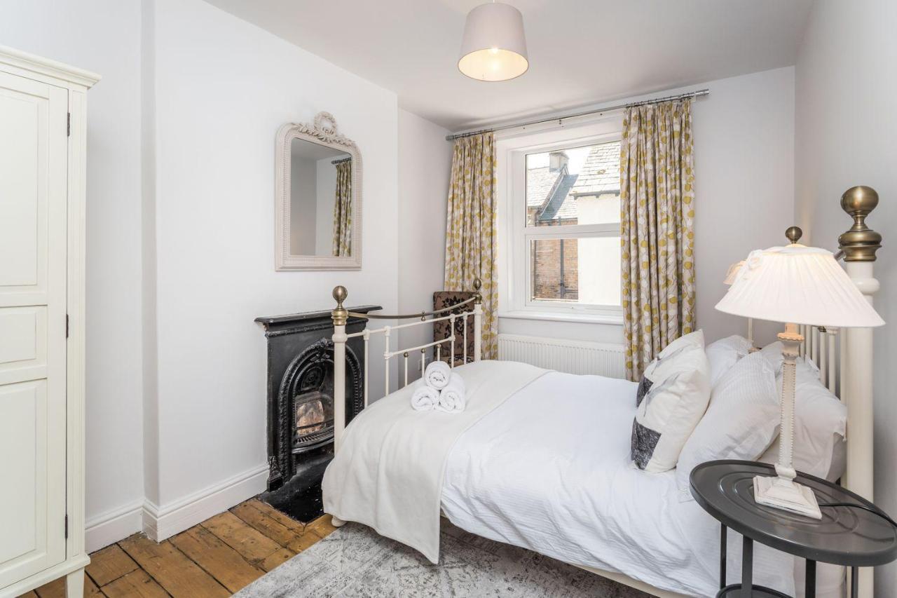 3 The Townhouse Villa Keswick  Bagian luar foto